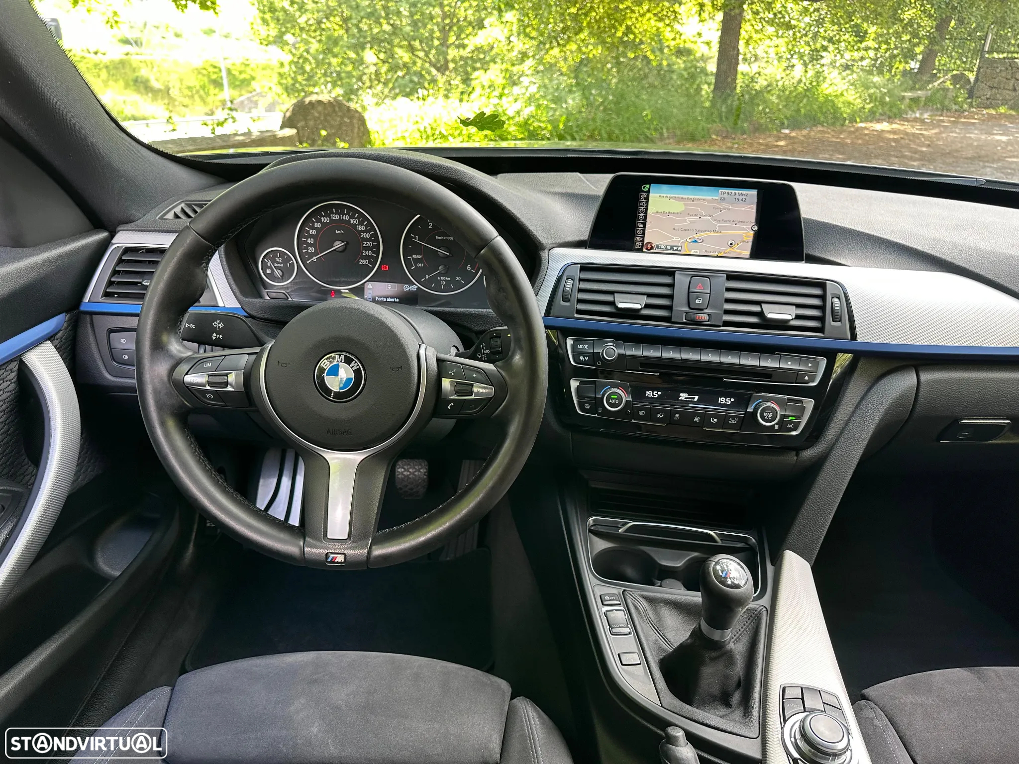 BMW 318 Gran Turismo d Pack M - 31