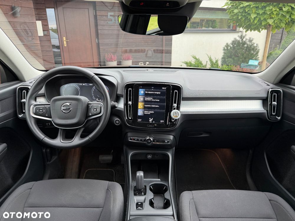 Volvo XC 40 T3 - 9