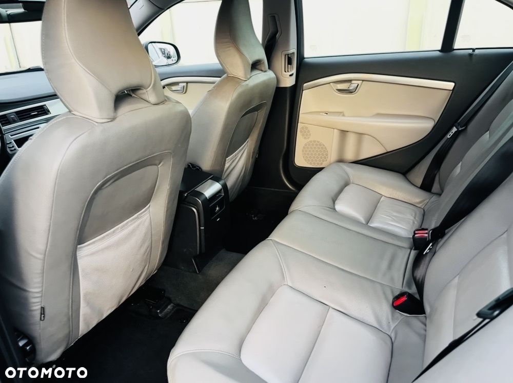 Volvo S80 - 12