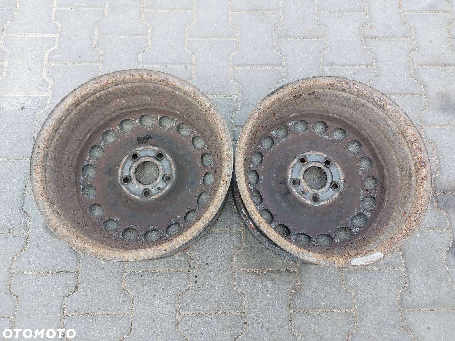 FELGI STALOWE 2 SZT 5X112 6.5JX16 ET42 FI57.1 VOLKSWAGEN  KBA 43930 - 7