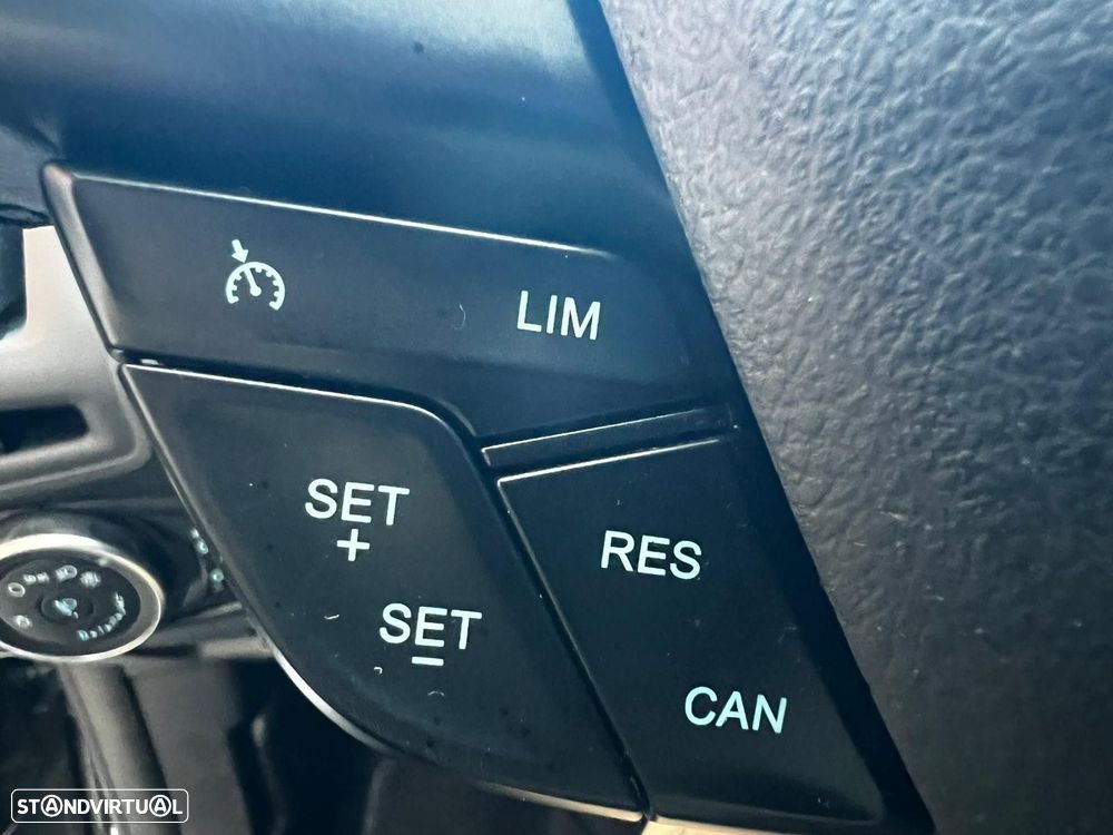 Ford Focus 1.6 TDCi Titanium - 25