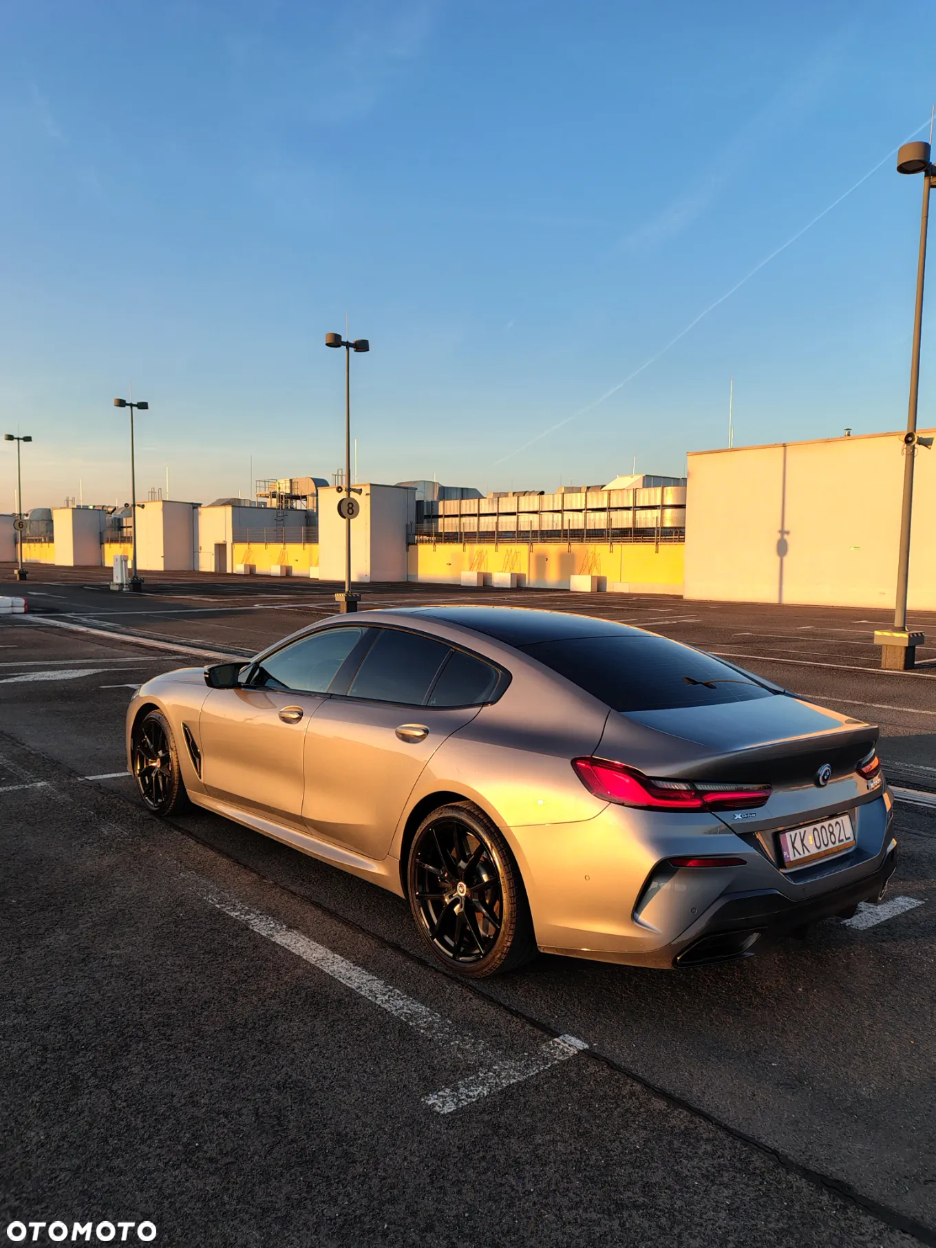 BMW Seria 8 M850i xDrive - 20