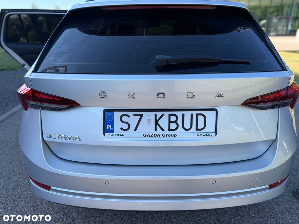 Skoda Octavia 2.0 TDI DSG Ambition - 16