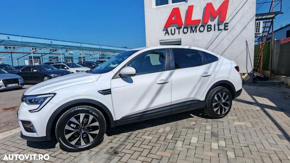 Renault Arkana E-TECH 145 Evolution - 8