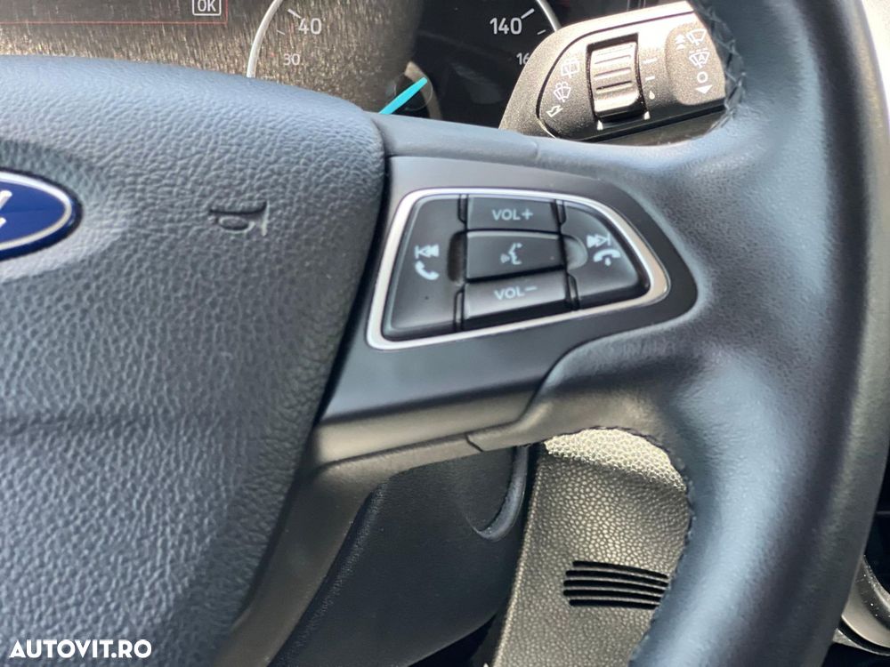 Ford EcoSport - 25