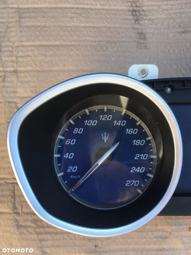 LICZNIK ZEGARY MASERATI GHIBLI III 670037154 - 2