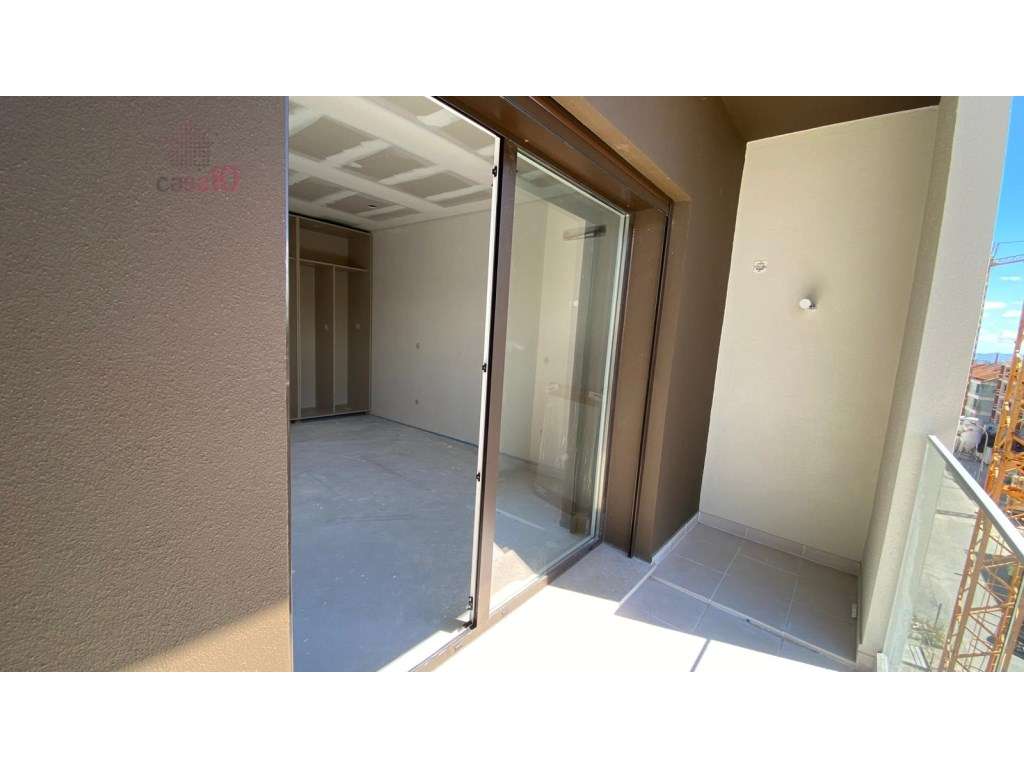 Apartamento T3 duplex, em construção, para venda no Montijo - Grande imagem: 5/29