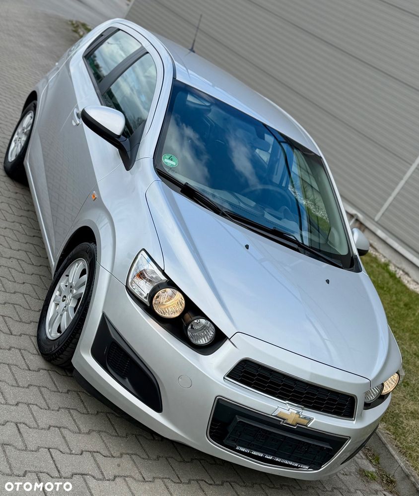 Chevrolet Aveo 1.4 LTZ - 23