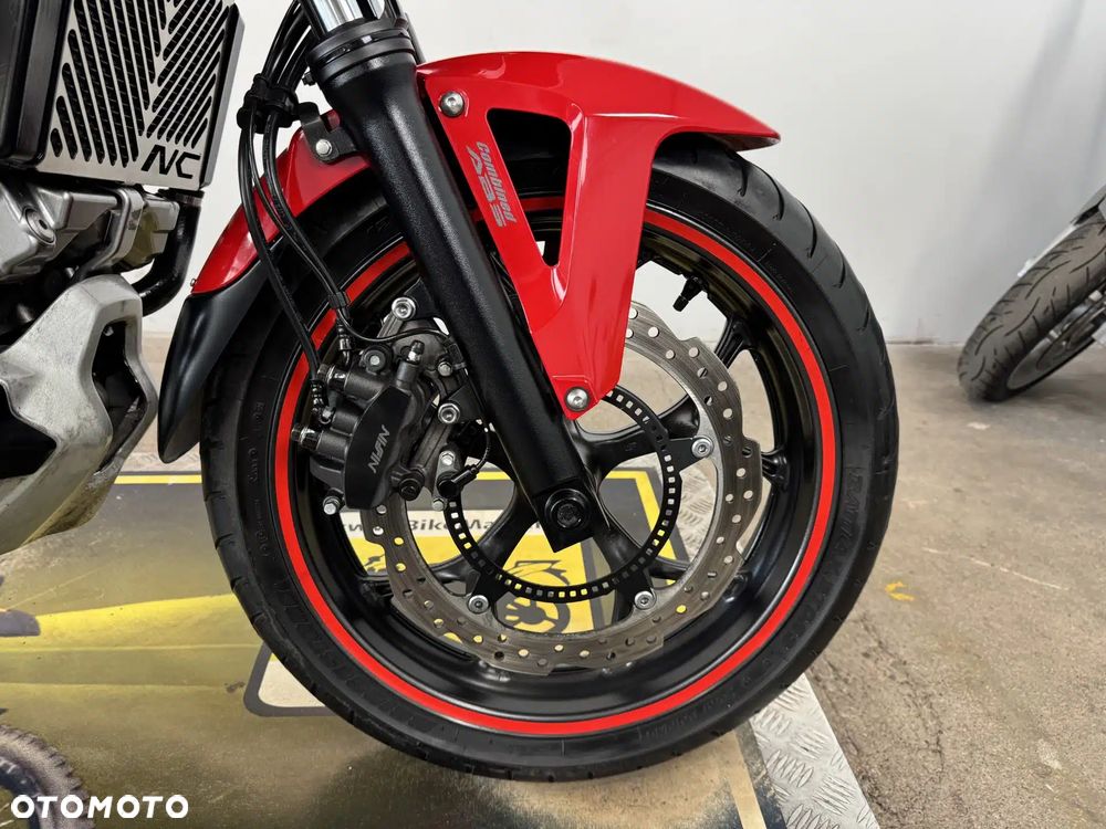 Honda NC - 8