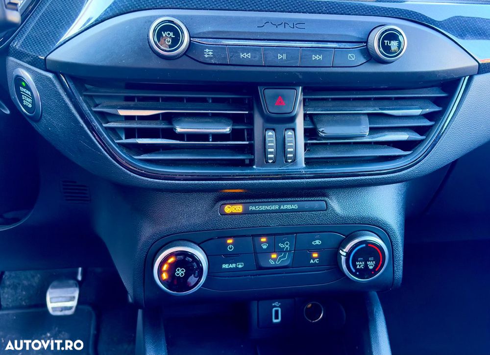 Ford Focus - 15