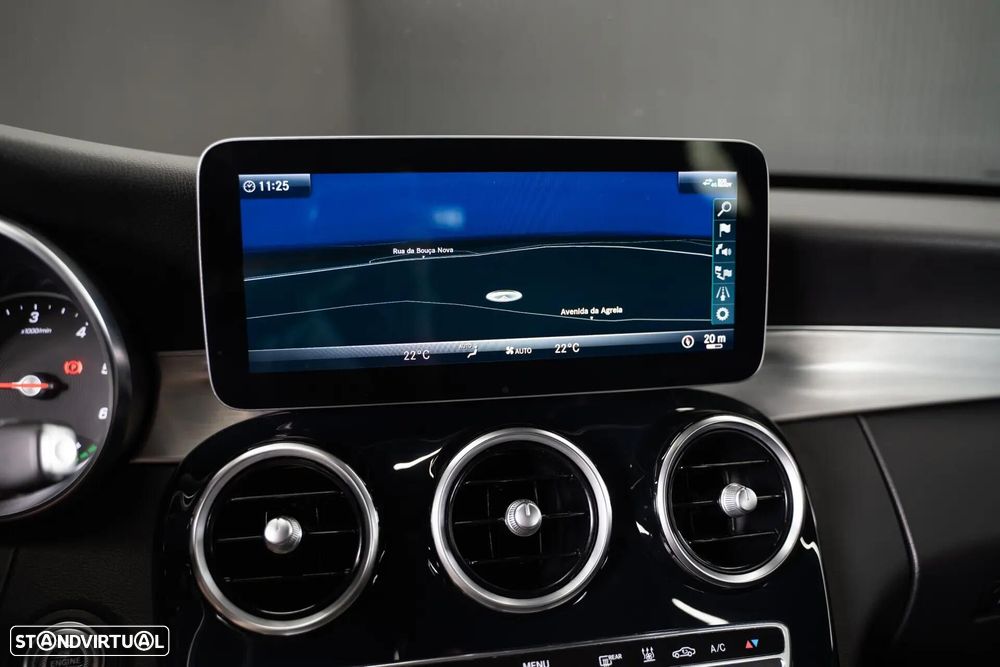 Mercedes-Benz C 300 de AMG Line - 29