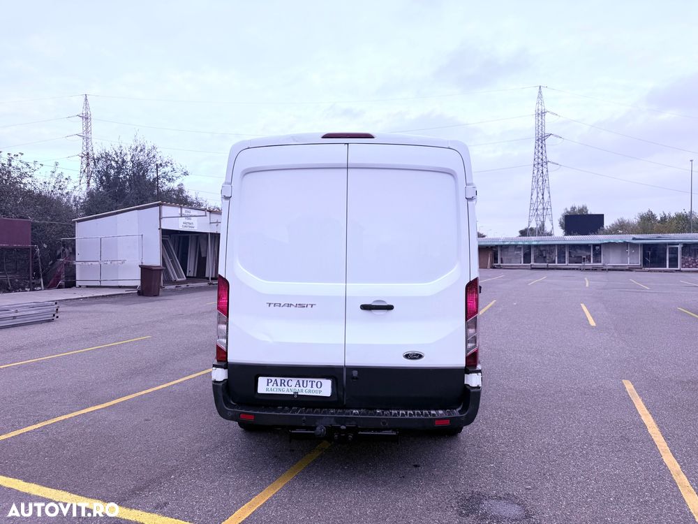 Ford Transit - 9