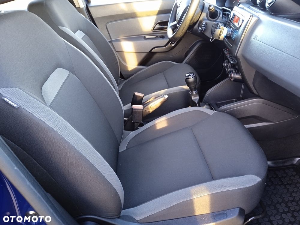 Dacia Duster 1.6 SCe Laureate S&S - 18