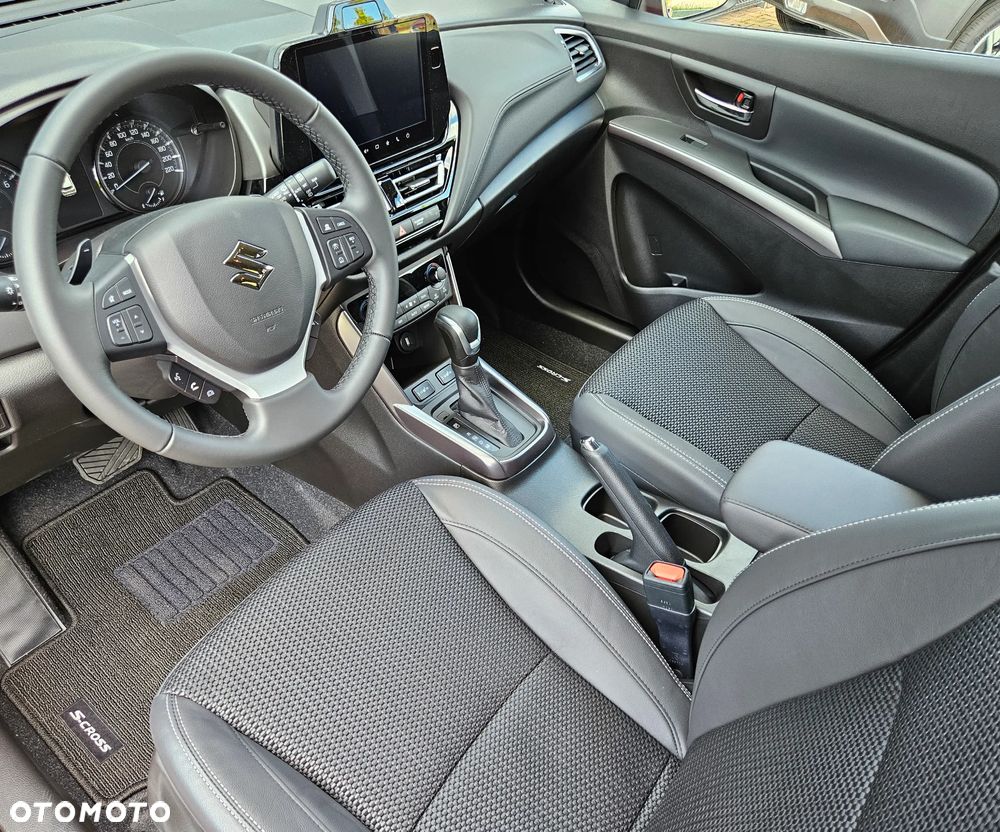 Suzuki SX4 S-Cross ver-1-5-dualjet-hybrid-elegance-sp-ags - 10