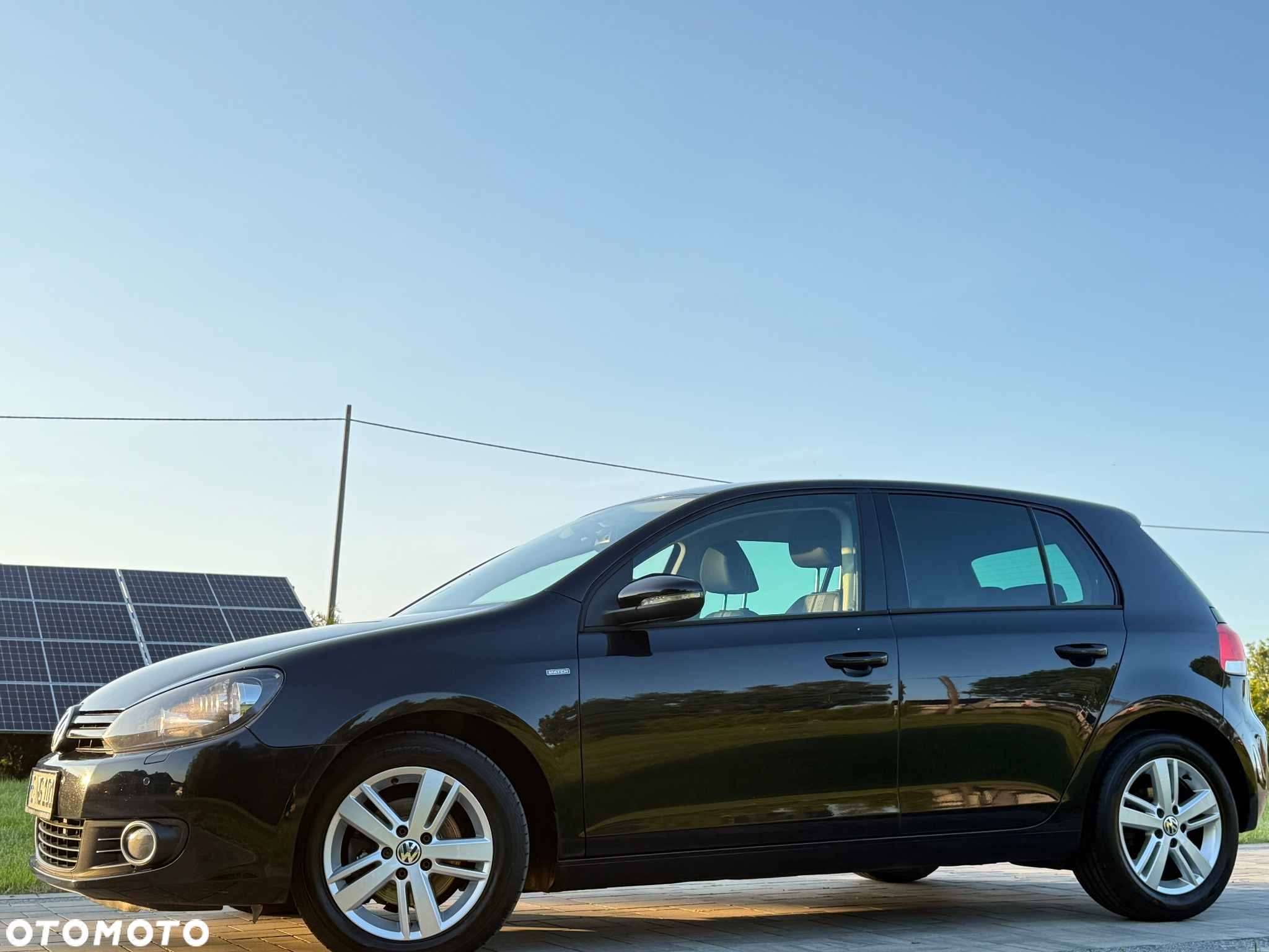 Volkswagen Golf VI 1.6 TDI Comfortline - 9