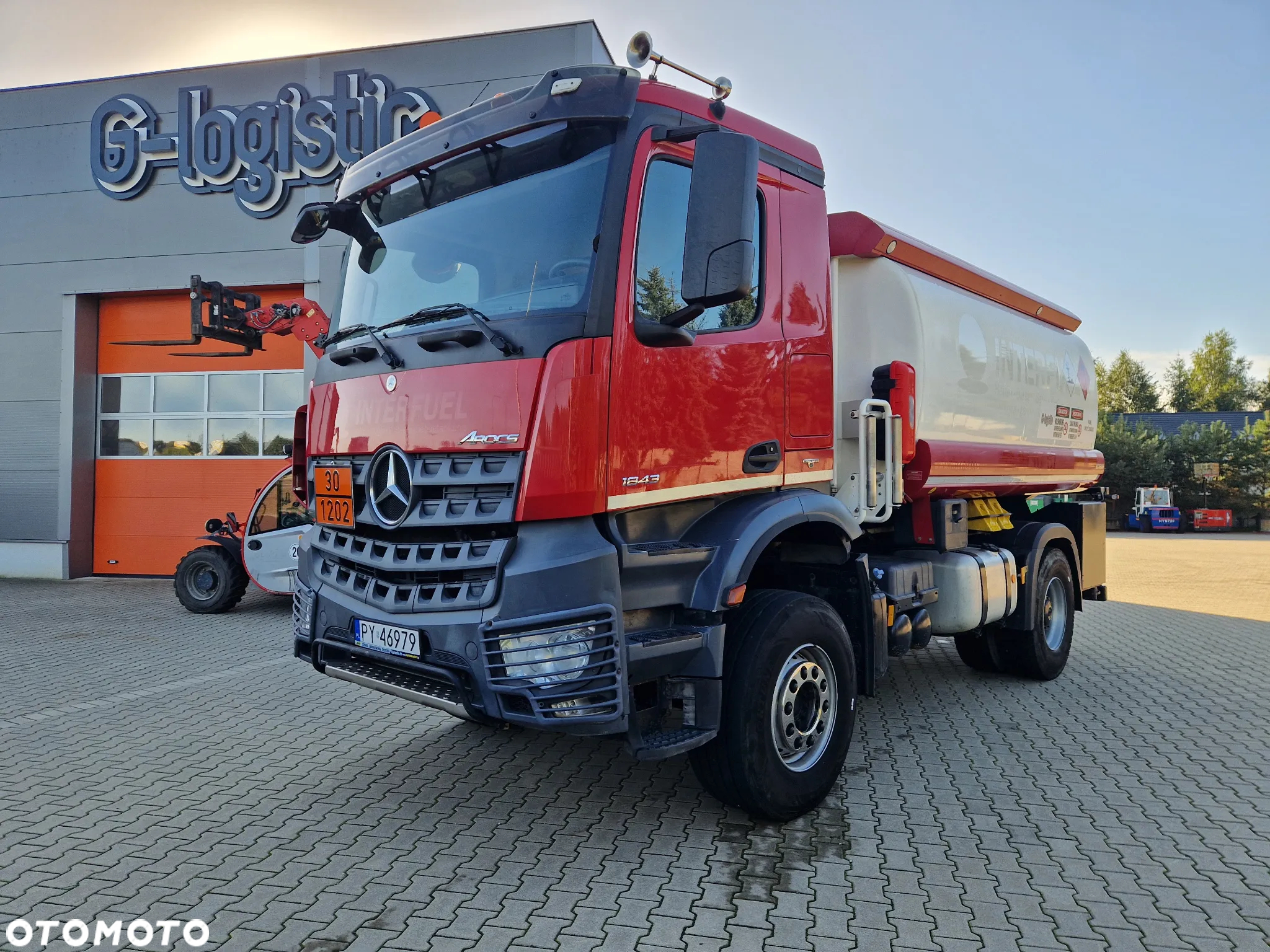 Mercedes-Benz AROCS - 2