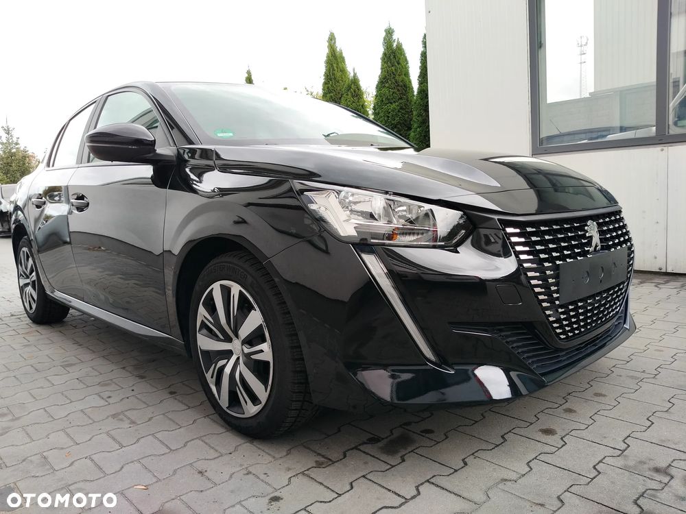 Peugeot 208 - 3