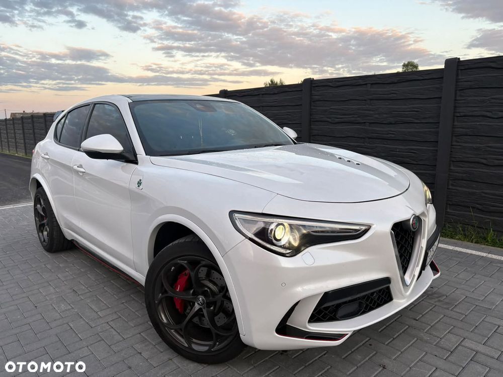 Alfa Romeo Stelvio 2.9 V6 Bi-Turbo Quadrifoglio Q4 - 5