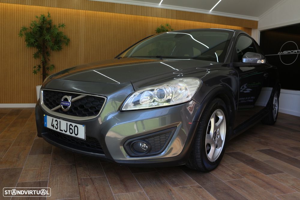Volvo C30 1.6 D Momentum - 3