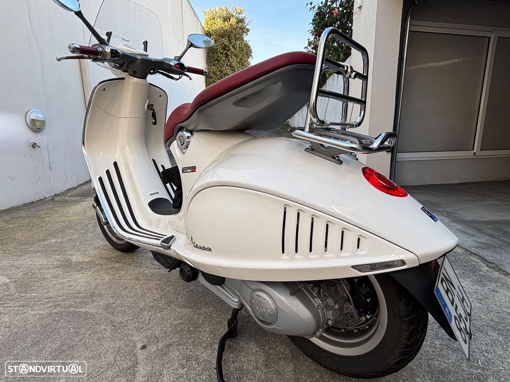 Vespa Vespa 946 - 4