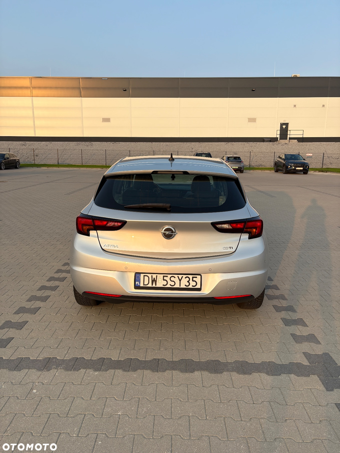 Opel Astra V 1.6 CDTI Essentia S&S - 4