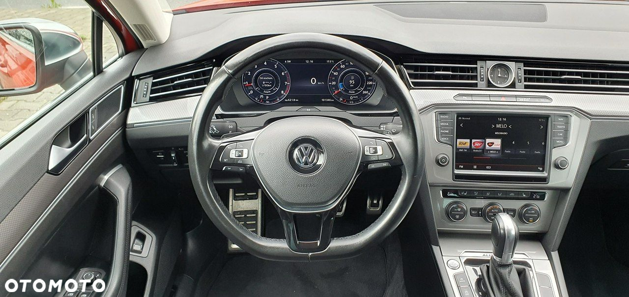 Volkswagen Passat Alltrack - 8