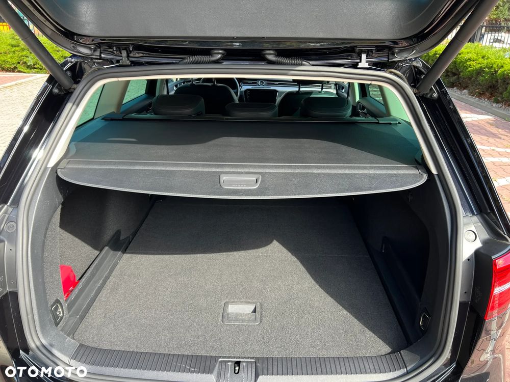 Volkswagen Passat 1.8 TSI BMT Highline DSG - 31