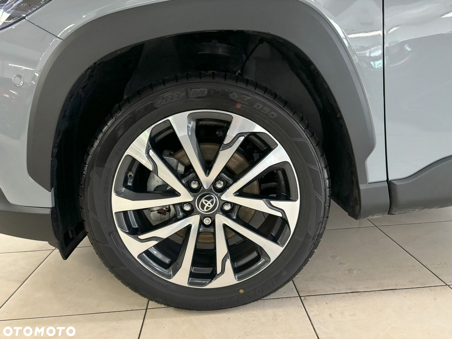 Toyota Corolla Cross - 8