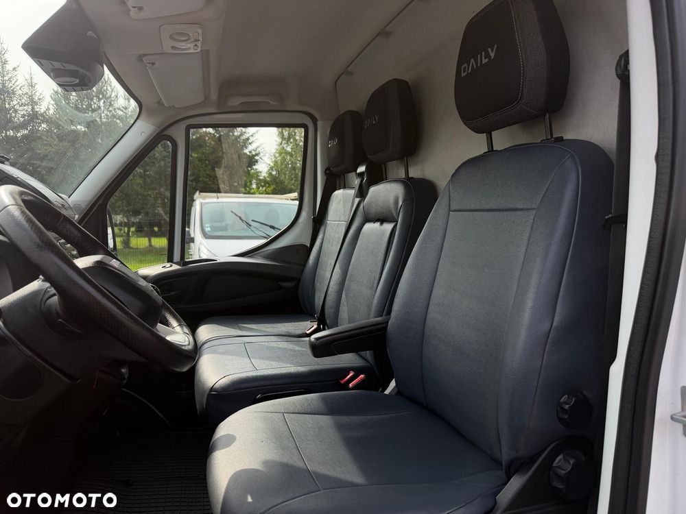 Iveco DAILY / 2.3D / L3H3 / HAK 3.5T / FV23% / NAJBOGATSZA WERSJA / L3 H3 - 12
