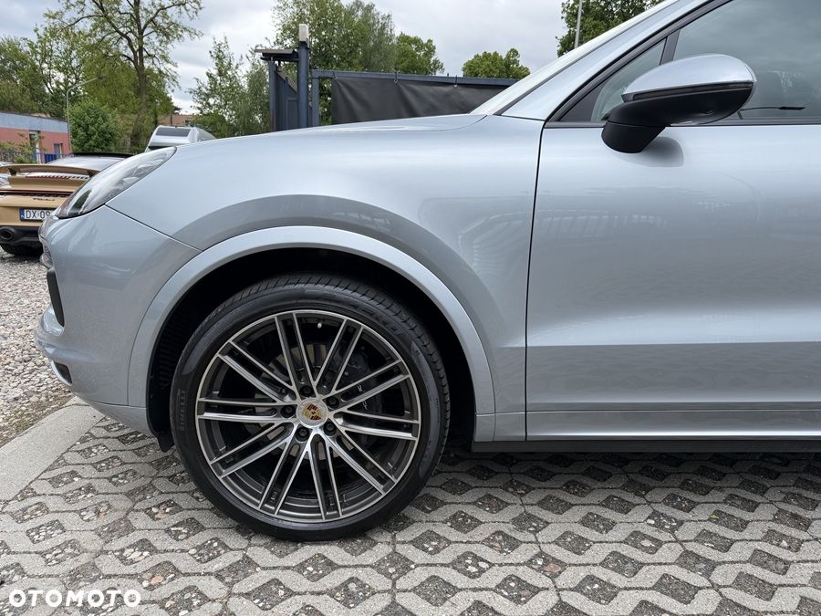 Porsche Cayenne Tiptronic S - 11