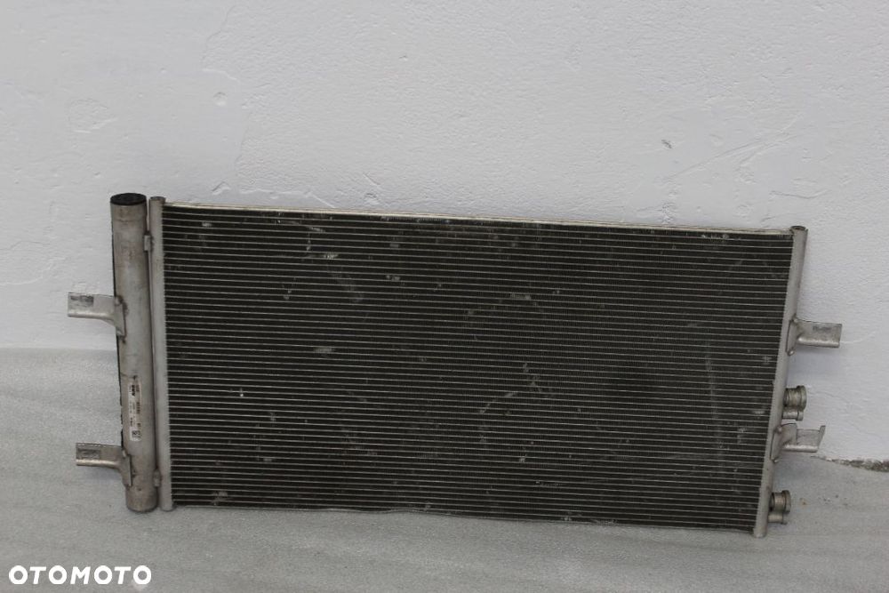 CHŁODNICA KLIMATYZACJI BMW F39 F40 F45 F45N F46 F48 F54 560 9271205 - 1