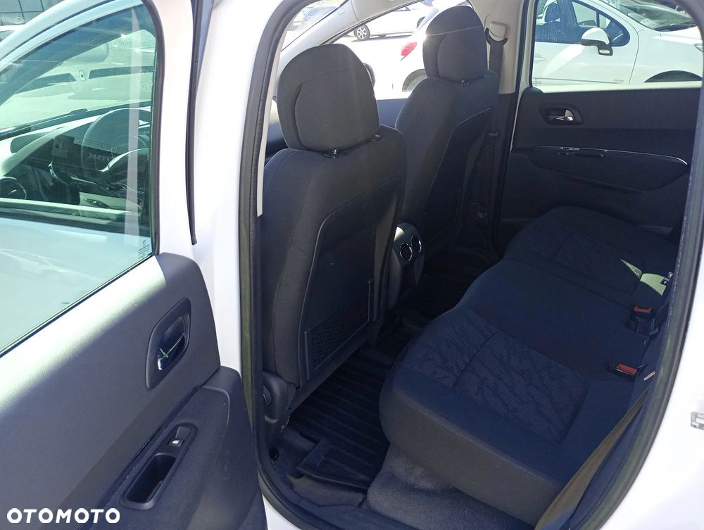 Peugeot 3008 2.0 HDi HYbrid4 - 13