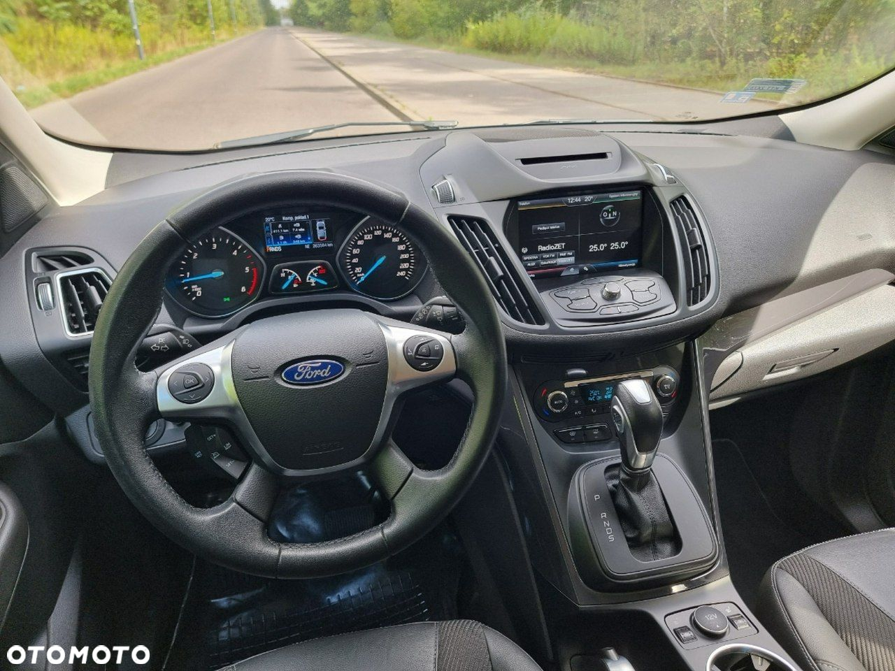 Ford Kuga - 21