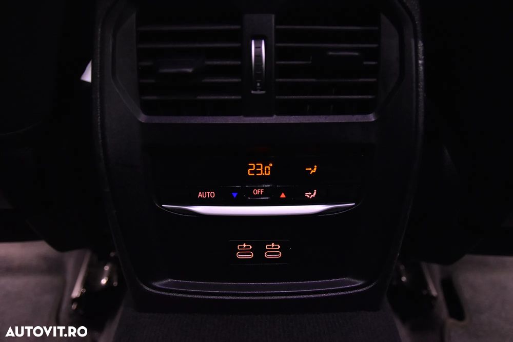 BMW Seria 3 320d xDrive Aut. - 25