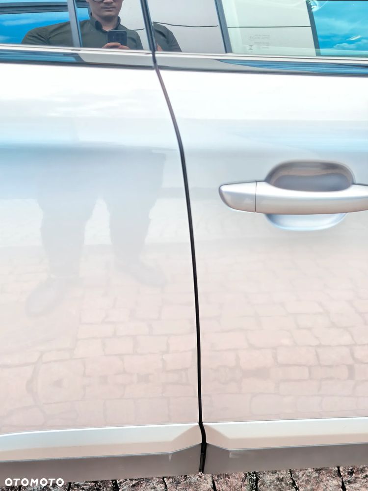 Peugeot 2008 PureTech mHEV GT E-DCS6 - 29