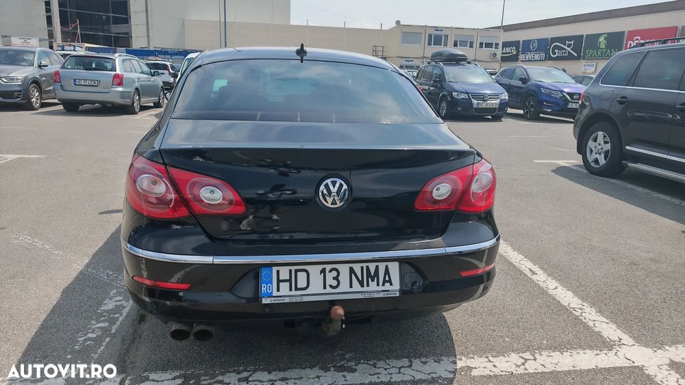 Volkswagen Passat - 13