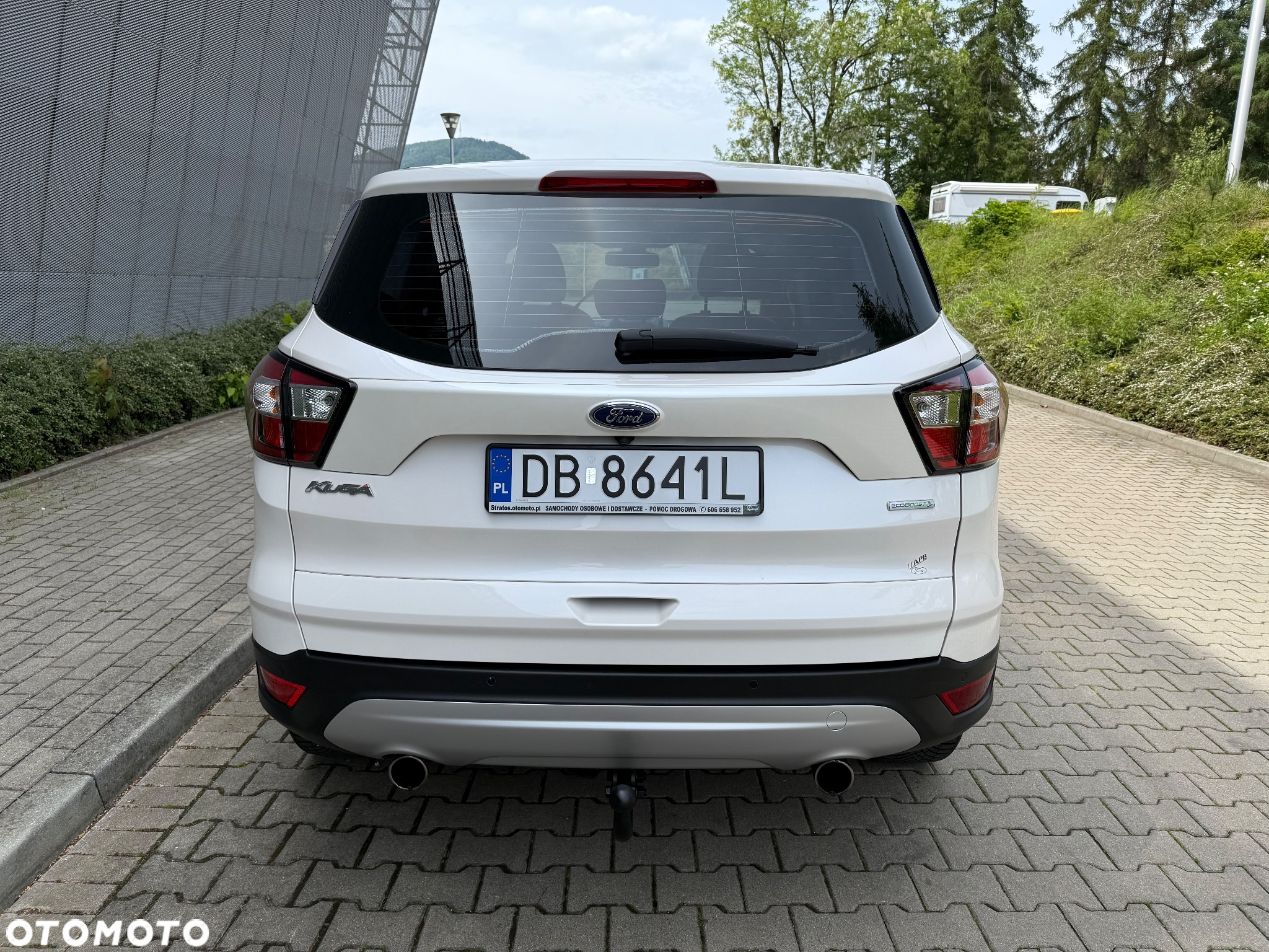Ford Kuga 1.5 EcoBoost 2x4 Titanium - 6