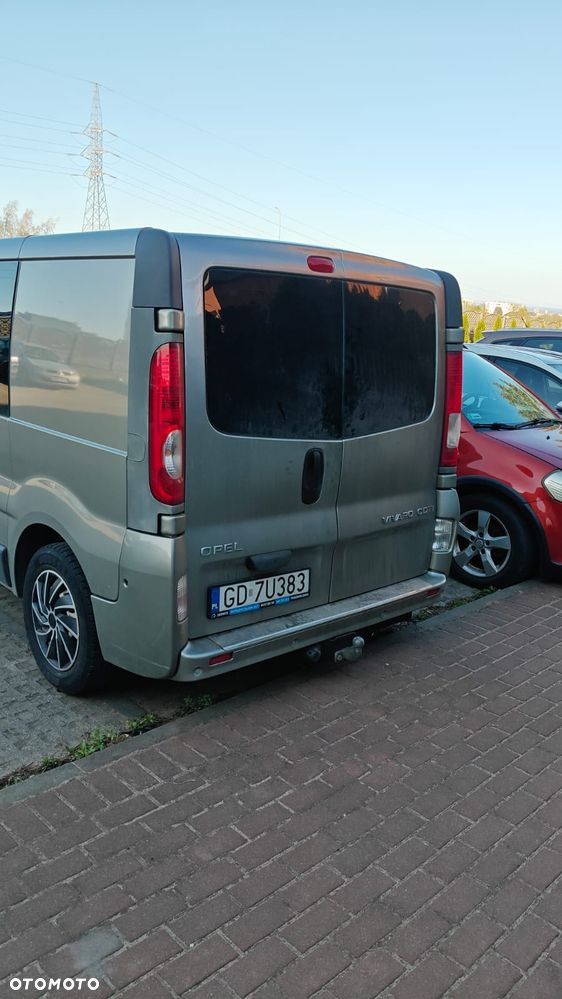 Opel Vivaro L1H1 2.7t - 20