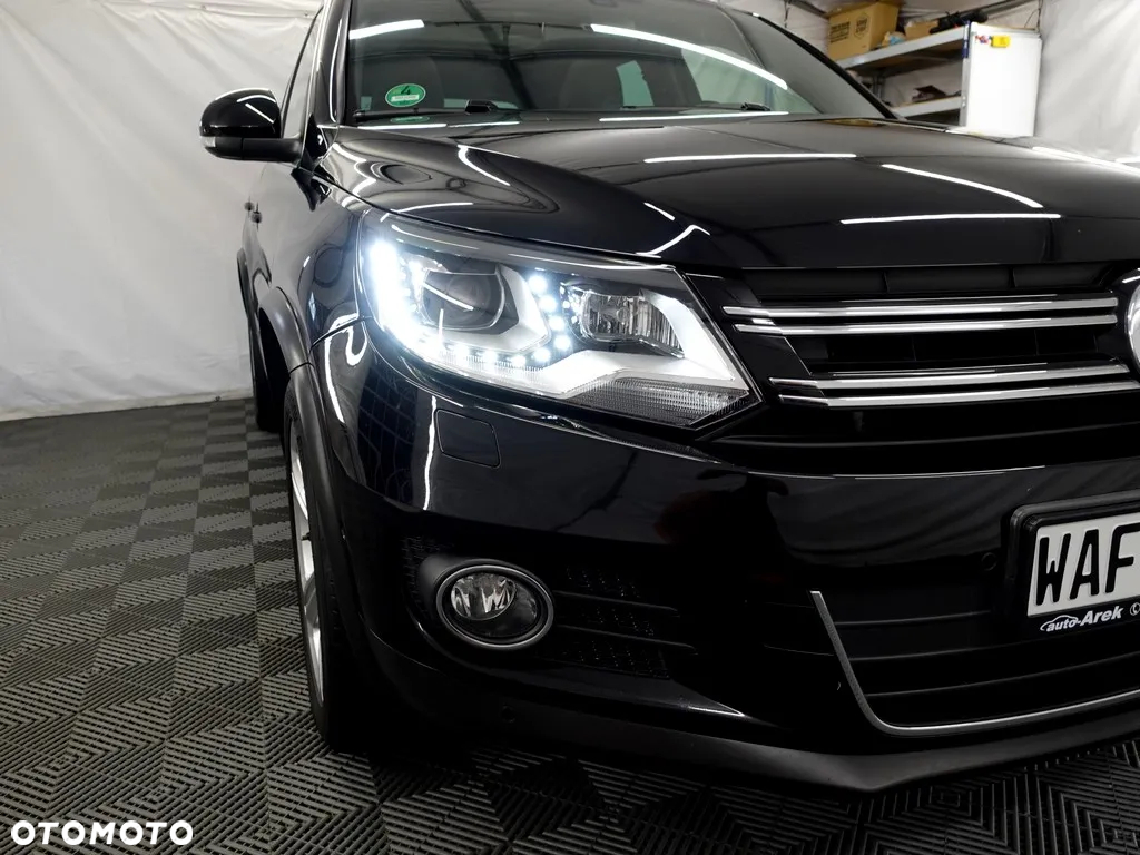 Volkswagen Tiguan 2.0 TDI Perfectline R-Style - 32