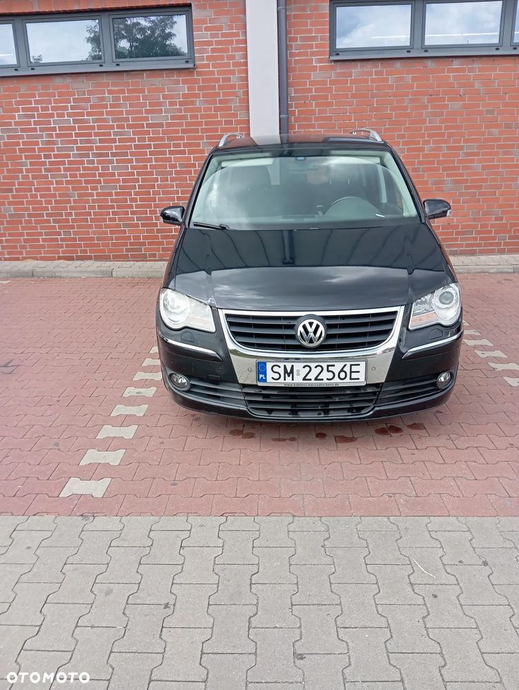 Volkswagen Touran 2.0 TDI DPF Highline - 3