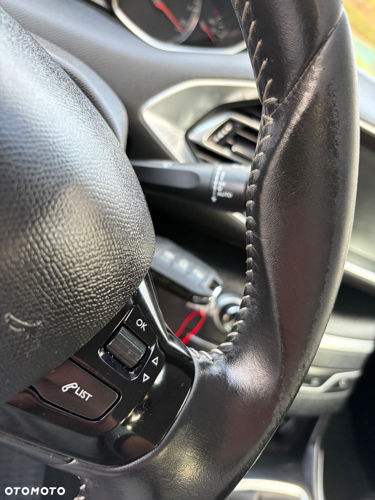 Peugeot 308 1.6 BlueHDi Active S&S - 27