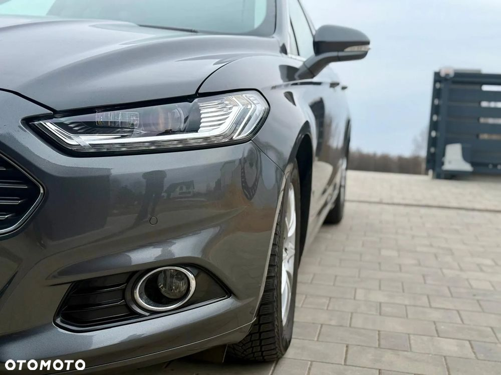 Ford Mondeo 2.0 TDCi Titanium PowerShift - 4