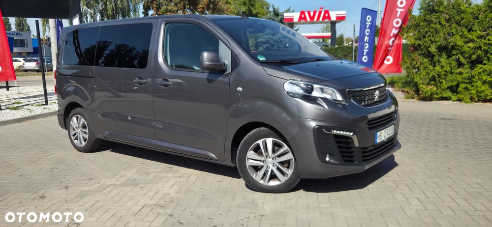 Peugeot Traveller 2.0 BlueHDi Standard Business Vip - 17