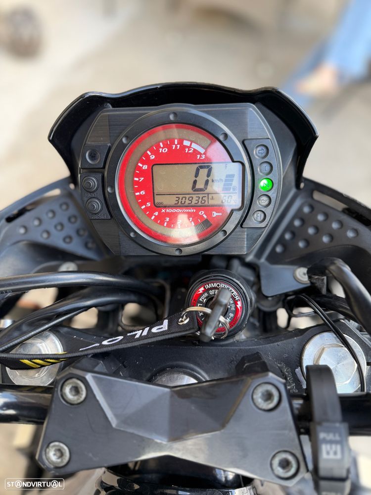 Kawasaki Z Z750 - 5