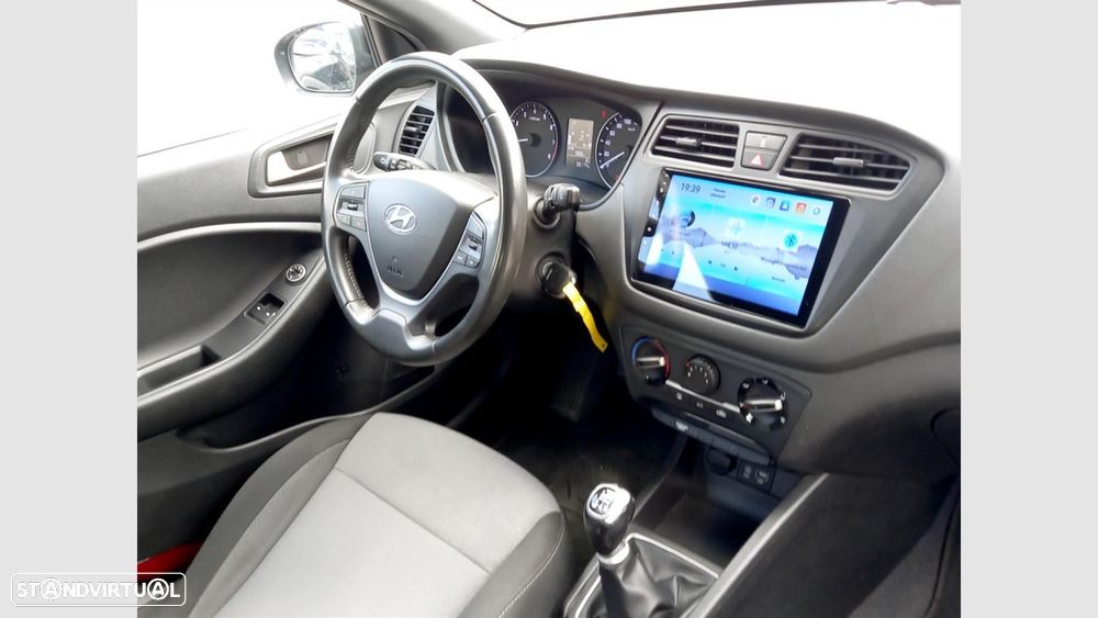 Hyundai i20 1.2 Comfort - 21