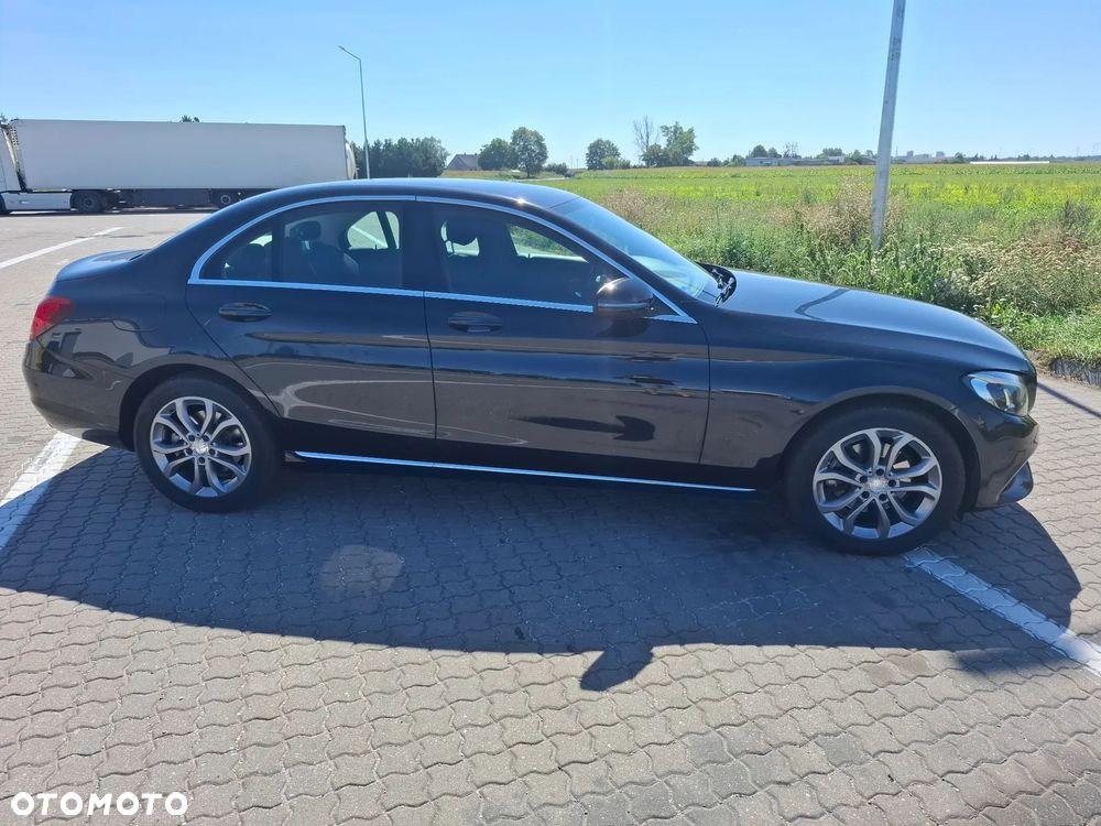 Mercedes-Benz Klasa C 200 4-Matic 7G-TRONIC - 4