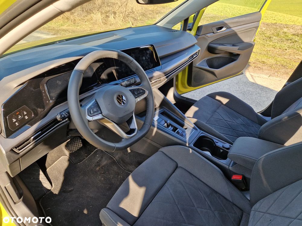 Volkswagen Golf 1.5 TSI BMT Evo IQ Drive DSG - 22