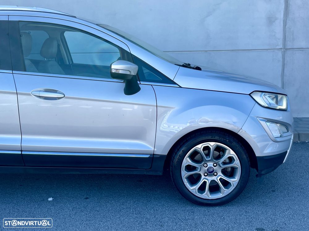 Ford EcoSport 1.0 EcoBoost Titanium - 4