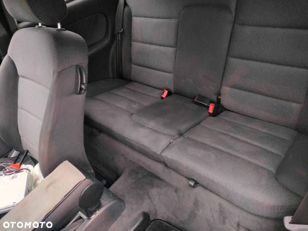 Audi A3 3-drzwiowe 1.6 Ambiente - 9