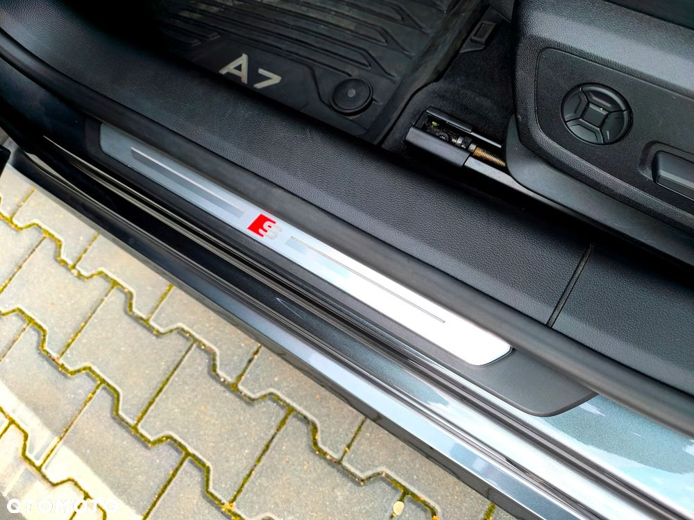 Audi A7 Sportback - 18
